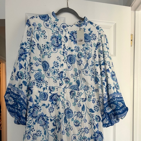 Blue and white floral dress - Picture 1 of 2